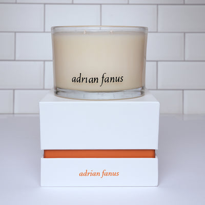 An all time favorite  Imagine the scent of a kitchen where there's creamy pumpkin pie filling, eagle brand milk, freshly baked yellow cake, melted butter, pecans, vanilla, spices and more. Heavenly isn't it? That perfectly describes our pumpkin crunch cake candle. 