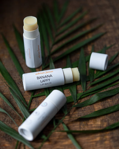 Banana Laffy Lip Balm - SCENT DESCRIPTION  Aroma of fresh bananas and juicy grapefruit, middle notes of kiwi, juicy bubblegum, and strawberries; with a hint of vanilla.  